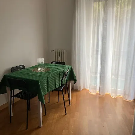 Διαμέρισμα Fairome 2 Pini *
